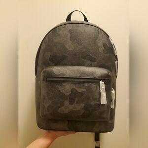 SOLD⚠️COACH West Men's Backpack Camo Signature Canvas Dark Shamrock Multi